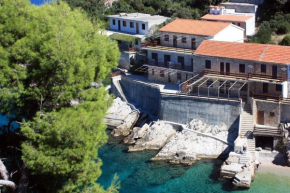 Seaside secluded apartments Cove Pobij, Hvar - 5633